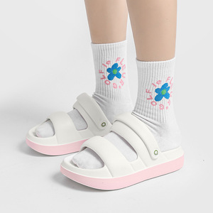 Pansi Sandales à plateforme pour femmes, vert clair, dessus en EVA, respirantes, chaussures de plage, sandales plates antidérapantes pour l'extérieur et le jardin, été - Product Image 3