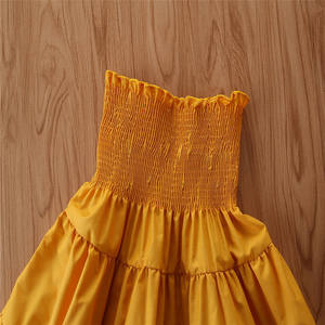 เสื้อผ้าเด็กขายส่งราคาพิเศษ ชุดเสื้อยืดสีขาวเรียบและเดรสยาวสีเหลืองสไตล์ใหม่ - Product Image 5