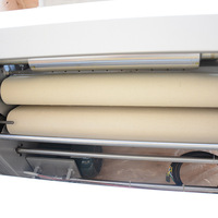 Machine automatique compacte de façonnage de pâte à pain pour la fabrication de baguettes, avec contrôle complet et façonnage long