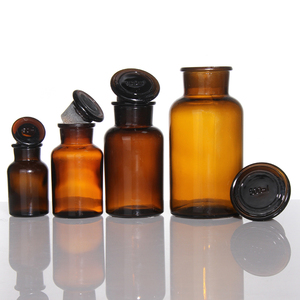 Fabricant 30ml 60ml 125ml 250ml 500ml Bocal d'apothicaire <span class=keywords><strong>de</strong></span> laboratoire en verre ambré avec bouchon en verre - Product Image 5