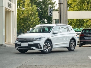 Volkswagen Tiguans L véhicule à énergie nouvelle pas cher <span class=keywords><strong>R</strong></span>-<span class=keywords><strong>Line</strong></span> 5 portes SUV 2WD/4WD 5 places 1.5T/2.0T moteur à essence voiture chinoise - Product Image 2