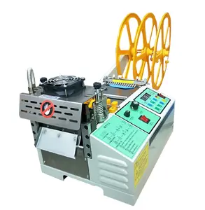 Belt zipper fabric cutting machine