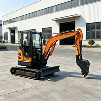 Mini-excavatrice à moteur d'une capacité de 2,5 tonnes avec cabine fermée pour applications de chargement