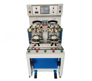 Chaussures de sport pour hommes et femmes Machine de moulage supérieur Double station chaude froide Chaussure informatisée Moteur de mise en forme supérieure comme composant principal - Product Image 1