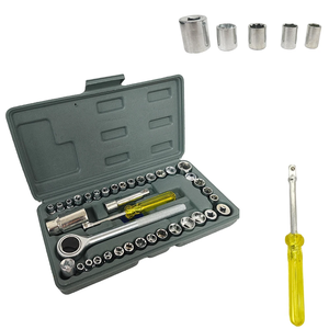 Set di 40 Pezzi per Manutenzione Auto, Kit di Chiavi a Bussola con Cricchetto per Riparazione Auto e Moto - Product Image 6