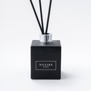 AIKUN Luxury Handmade Soy Wax Candle Reed Diffuser Aromatherapy Home Fragrance <b>Set</b> for Living Room Bulk - Product Image 2