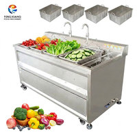 Grote tank groentewasmachine van roestvrij staal, productreiniger, belletjeswasapparatuur voor fruit- en groenteverwerking