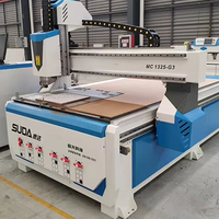 Routeur CNC haute performance Suda G3 1325 pour le travail du bois 3D / Machine de découpe du bois pour bois massif, MDF, aluminium, Alucobond