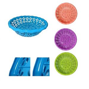 CASAMAX WL AK-2529 Passoire de cuisine multicolore en plastique, panier égouttoir créatif, classique, portable et élégant - Product Image 1