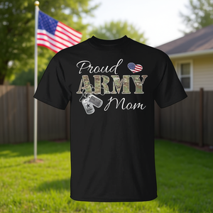 เสื้อยืดพ่อแม่ทหารสุดภาคภูมิใจพร้อมป้ายห้อยคอและดีไซน์ธงชาติอเมริกา - Product Image 3