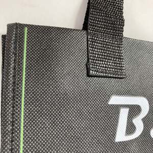 Bolsas de quiosco de centro comercial, bolsas de compras de ropa de lujo personalizadas, bolsa con Cremallera de nailon - Product Image 5