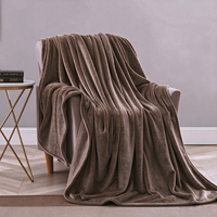 Couverture rectangulaire moderne en flanelle pour la maison, imprimée et brodée sur mesure, idéale pour canapé, lit ou voyage – Vente en gros directe usine Chine