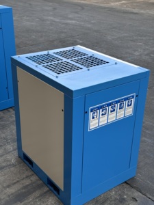 Oferta especial Liquidación 7,5 kW Compresor de <span class=keywords><strong>aire</strong></span> de tornillo Instalación comercial Nuevo 15kw 220V/380V para tanque de bomba rotativa natural - Product Image 3