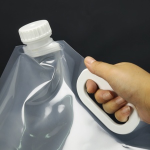 Sacs <span class=keywords><strong>de</strong></span> boisson 5L avec poignée pochette debout réutilisable personnalisée transparente pochette à eau <span class=keywords><strong>sac</strong></span> en plastique pour vin boisson eau boisson - Product Image 3