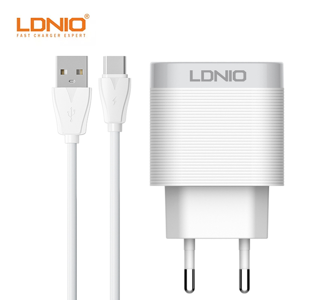 LDNIO A303Q 18W EU Plug Usb Charger Adaptive Super Fast Charging High Speed Wall Charger  5v 3a Qc 3.0 Usb Wall Charger