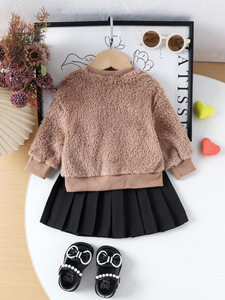 เสื้อผ้าเด็กใหม่ขายส่งสีดำ 3D ลายหัวใจสีน้ำตาลเสื้อแขนยาวและกระโปรงเสื้อผ้าฤดูหนาวสำหรับเด็กผู้หญิง 0-3Y - Product Image 4