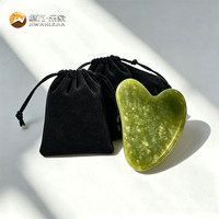 Jiwan Lejia – Kit de massage facial en jade vert Xiuyan naturel de haute qualité avec rouleau et pierres Gua Sha, personnalisable avec votre logo