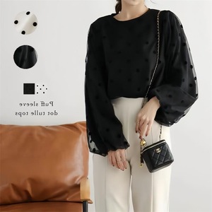 Camicetta <span class=keywords><strong>Nera</strong></span> da Donna con Maniche Trasparenti, Collo Rotondo, Spalle Scoperte, Maniche a Sbuffo, Top in <span class=keywords><strong>Tulle</strong></span> a Pois, Tunica Casual per Uso Quotidiano, Camicia da Donna - Product Image 1