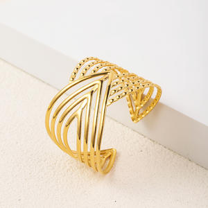 समाचार अद्वितीय हाइपोएलर्जेनिक गैर तरकश वाटरप्रूफ क्यूफ ब्रेसलेट चीन महिलाओं के लिए थोक गहने - Product Image 5