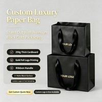 Sacs en papier noir mat de luxe personnalisés en gros, papier épais 250g avec logo en feuille d'aluminium, poignées en ruban, échantillonnage rapide, sacs d'emballage de marque