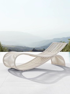 Chaise longue d'extérieur en aluminium et rotin pour hôtel, villa, terrasse, resort, jardin et piscine - Product Image 4
