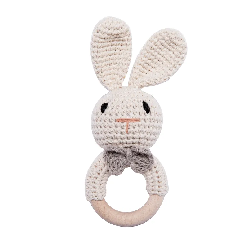 Anello in legno animale carino personalizzato di alta qualità fatto a mano all'uncinetto Baby Bunny massaggiagengive sonaglio
