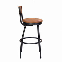 Tabouret de bar pivotant en teck et cuir de style industriel minimaliste avec revêtement en cuir véritable, construction durable pour la salle à manger