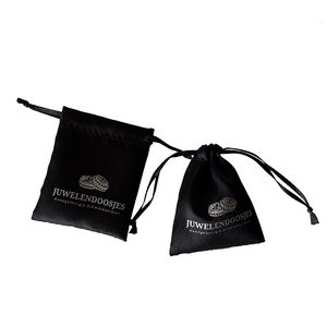 Biểu Tượng Tùy Chỉnh 7X9Cm Màu Đen <span class=keywords><strong>Satin</strong></span> Dây Kéo Vòng Đeo Tay Túi Lụa Túi Cho Bông Tai Cho Quà Tặng - Product Image 3