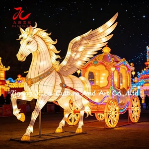 Farol Gigante de Seda con Forma de Carruaje de Pegaso, Estilo Cuento de Hadas, para Decoración de Parques Temáticos, Festivales y Centros Comerciales - Product Image 6