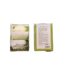 Nouvelle pierre d'arôme de fleur en céramique suspendue pierre de plâtre parfumée huile essentielle naturelle pour la décoration intérieure de voiture et le tiroir et les vêtements