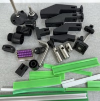 Composants de convoyeur en plastique en gros, supports de rail de guidage, accessoires, pinces transversales, kit de montage
