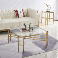 Table basse de salon moderne de luxe décorative pour la maison, base en métal doré, plateau en verre trempé durable, table centrale pour villa