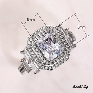Anello Quadrato Elegante da Donna per Feste, Matrimoni, Anniversari, Accessorio da Mano, Regalo - Product Image 5
