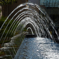 Fontaine interactive musicale personnalisée pour enfants, idéale pour parcs d'attractions, places publiques et sites touristiques