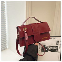 Offre Spéciale conception directe d'usine élégant luxe fronde en cuir PU femmes sac à bandoulière marque sacs carrés poignée supérieure petits sacs à main