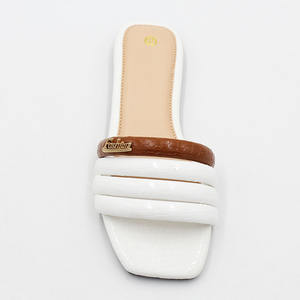 شباشب وصنادل نسائية بتصميم أنيق للاستخدام الخارجي والمشي الكاجوال، ناعمة للبيع بالجملة - Product Image 5