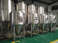 SUS304 Cassman 1000L réservoir de Fermentation de bière avec veste de refroidissement à fossettes