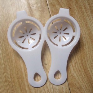 Egg Dividers Plastic Pure White Convenient Egg Separators For Baking DIY Tools - Product Image 1