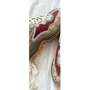 <b>Top</b>-quality fashionable leather breathable sports shoes with luxurious design, multi-color laces and thick sole for <b>walking</b>. - Product Image 2
