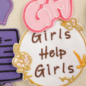 Parche termoadhesivo bordado morado con diseños de mariposa, 'Wow Girl', 'Help Girl', 'Mom Life', 'Trouble Make Book' para decoración de sombreros, sudaderas con capucha y bolsos - Product Image 3