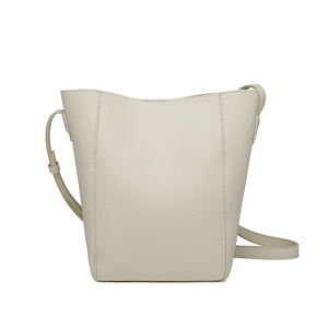 กระเป๋าสะพายข้างสุดอินเทรนด์ ดีไซน์โดดเด่น กระเป๋าทรงถังสำหรับผู้หญิง ใช้ได้ทุกวัน กระเป๋าทรงถังสำหรับเดินทาง - Product Image 2