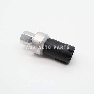 Original nuevo 6F93-19D594-AA 1711550 4W7H-19D594-AA interruptor de presión de refrigerante para FORD CROWN <span class=keywords><strong>VICTORIA</strong></span> 2003-2011 - Product Image 2