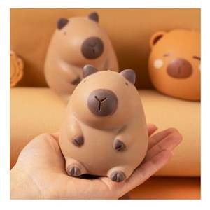Set de Juguetes Blandos de Capibara Personalizados Premium, Kit de Mochi Taba de Levantamiento Lento para Alivio del Estrés y Juego Sensorial para Niños - Product Image 1