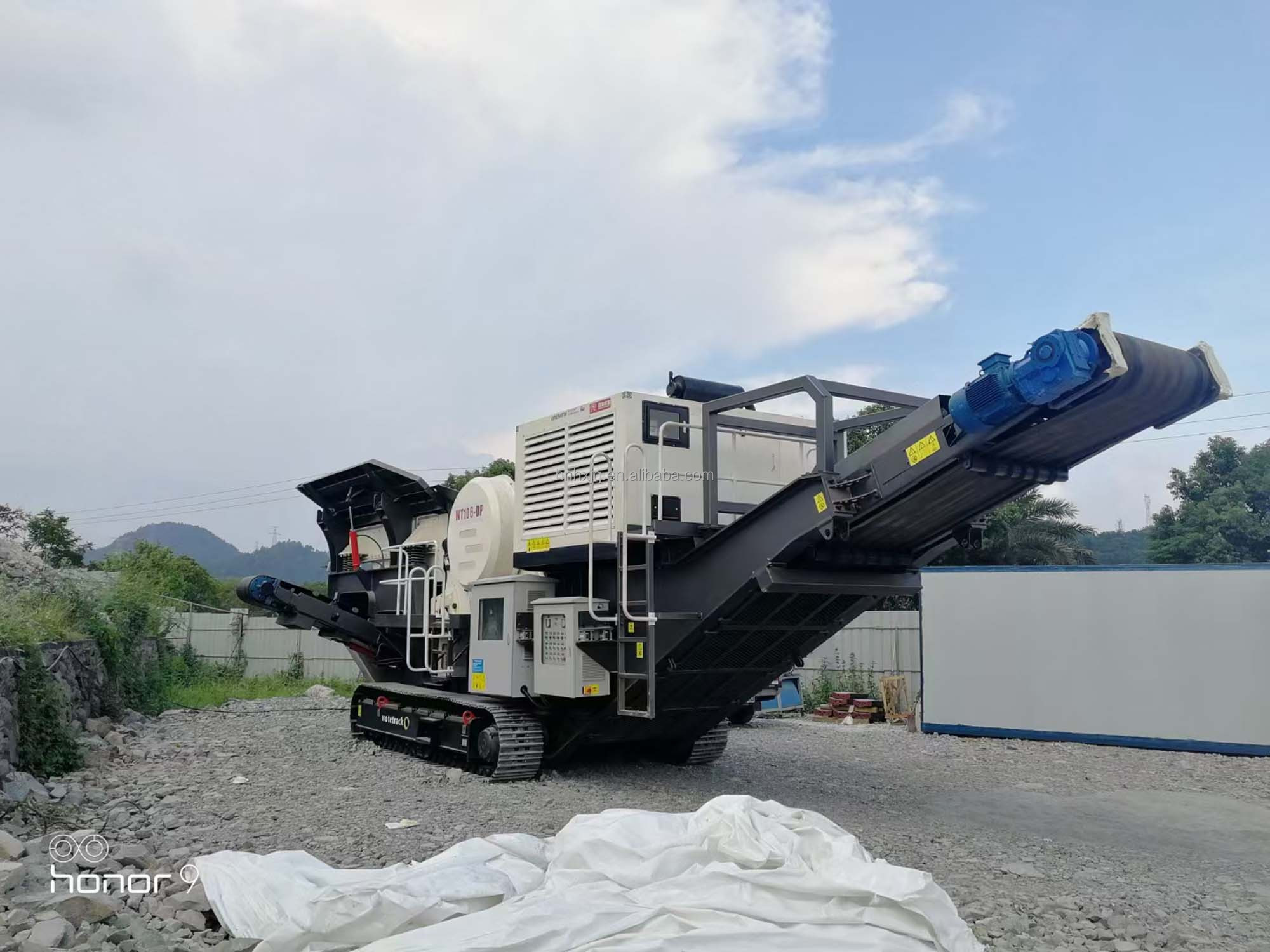toyota land crusher ten seater