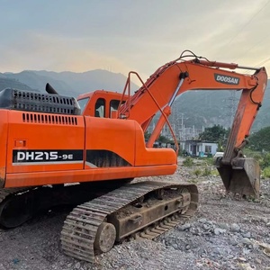 Meilleur prix pour une vente : Excavatrice d'occasion Doosan 215 de 21 tonnes, haute qualité, faible nombre d'heures de travail, modèle 2025, très demandée - Product Image 2