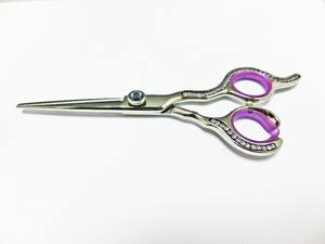 Tijeras de peluquería de acero inoxidable de marca privada, diseño personalizado, herramienta de belleza, servicio OEM, tijeras de barbero - Product Image 2