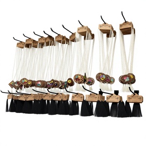 DAFNI BIG PAZAR Ensemble de bijoux faits main en coton avec pampilles et perles pour occasions spéciales - Product Image 1
