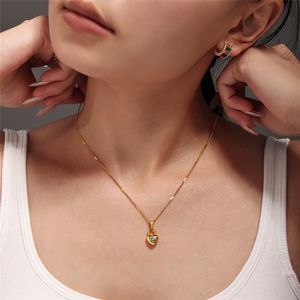 Collar de Acero Inoxidable con Baño de Oro de 18K, Colgante de Corazón de Melocotón con Incrustaciones de Piedra de Pino Azul Natural, Joyería de Belleza - Product Image 4