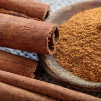 Bâtons de cannelle entiers de qualité supérieure pour l'aromathérapie et la cuisine