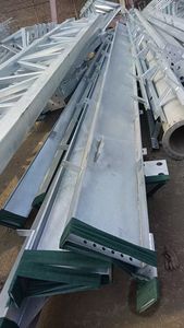 Poutres en treillis en acier robuste-Support structurel pour les projets de construction - Product Image 3